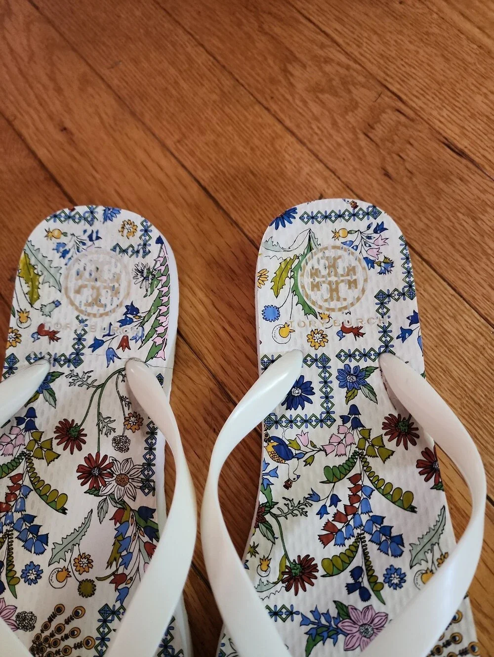 Tory Burch off white